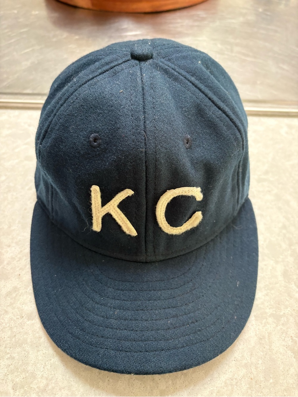 baldwin navy blue wool hat KC